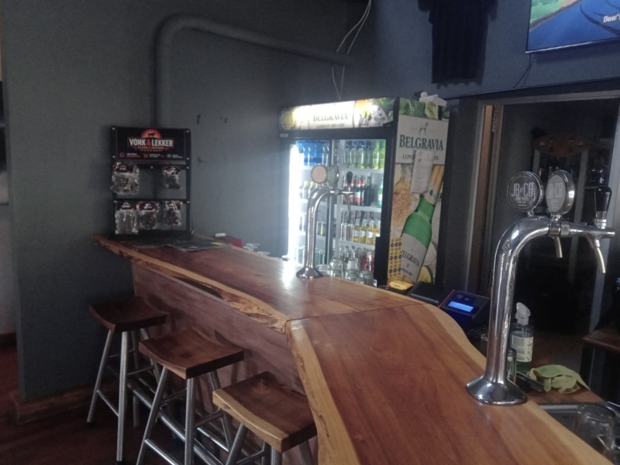 Commercial Property for Sale in Jeffreys Bay Central Eastern Cape